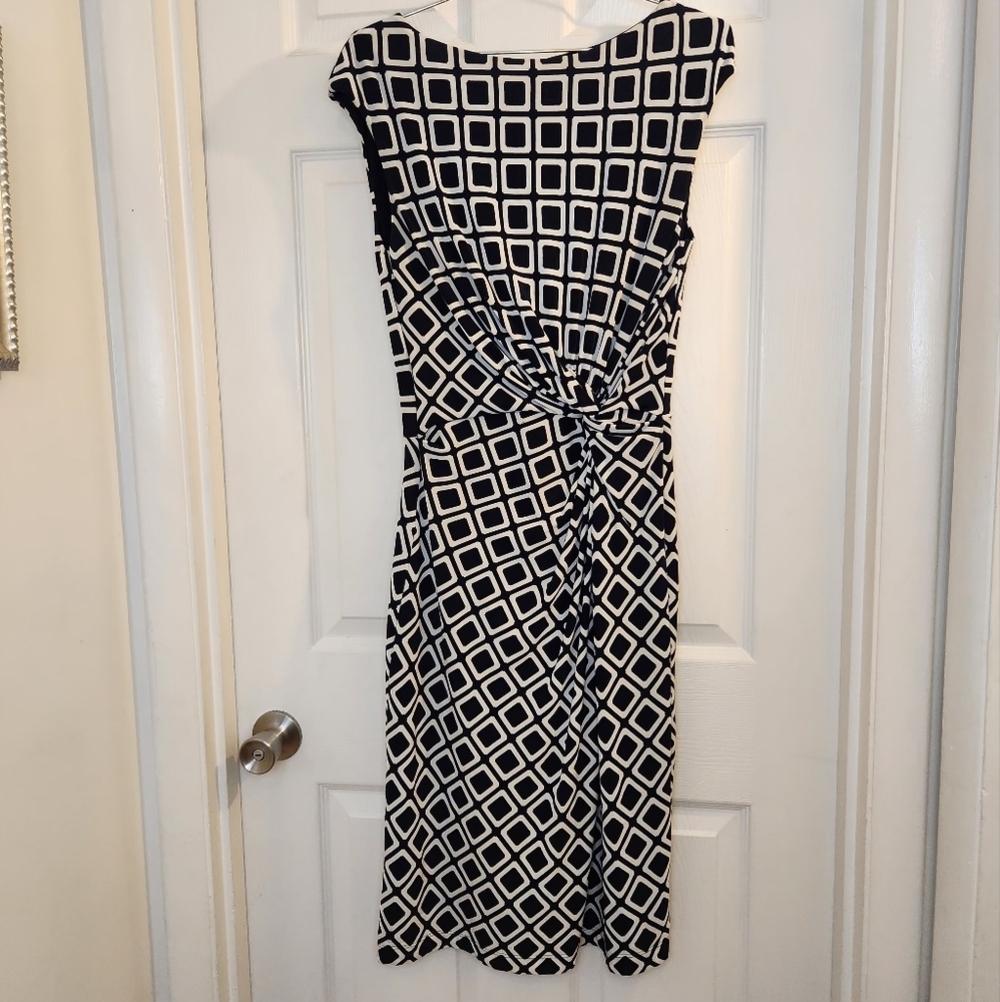Lauren Ralph Lauren Shift Dress Sz: 8 Navy and White Geometric Dress - Picture 2 of 13